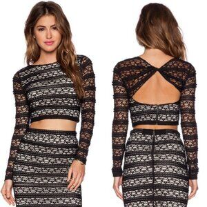 Alice + Olivia Rilo Lace Twist Back Crop Top